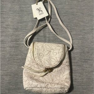 Hobo Intl NWT White Embroidered Leather Fern Crossbody Convertible Bag W/Pockets